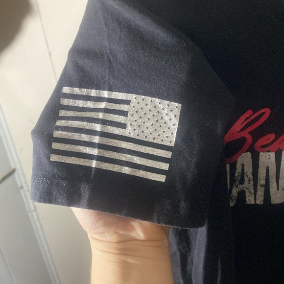 Women’s large Beautiful and Dangerous , right to bear arms shirt - Picture 5 of 7